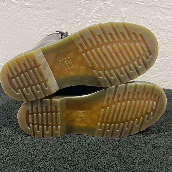 🔥 DR MARTENS Doc Martens Black Patent Leather Combat Boots Women Sz 5 - PERFECT - Picture 10 of 12